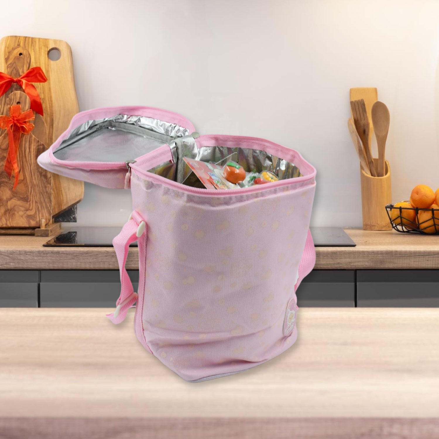 Cute animal-themed lunch bag with adjustable strap for kids and adults