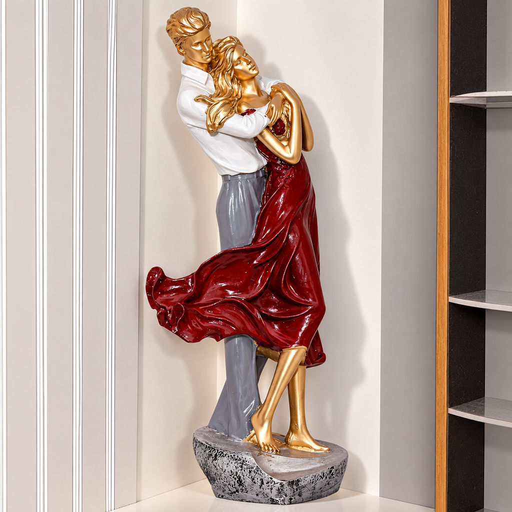 Romantic Couple Showpiece – Elegant Gold & Burgundy Resin Couple Statue for Home Decor, Anniversary & Wedding Gift