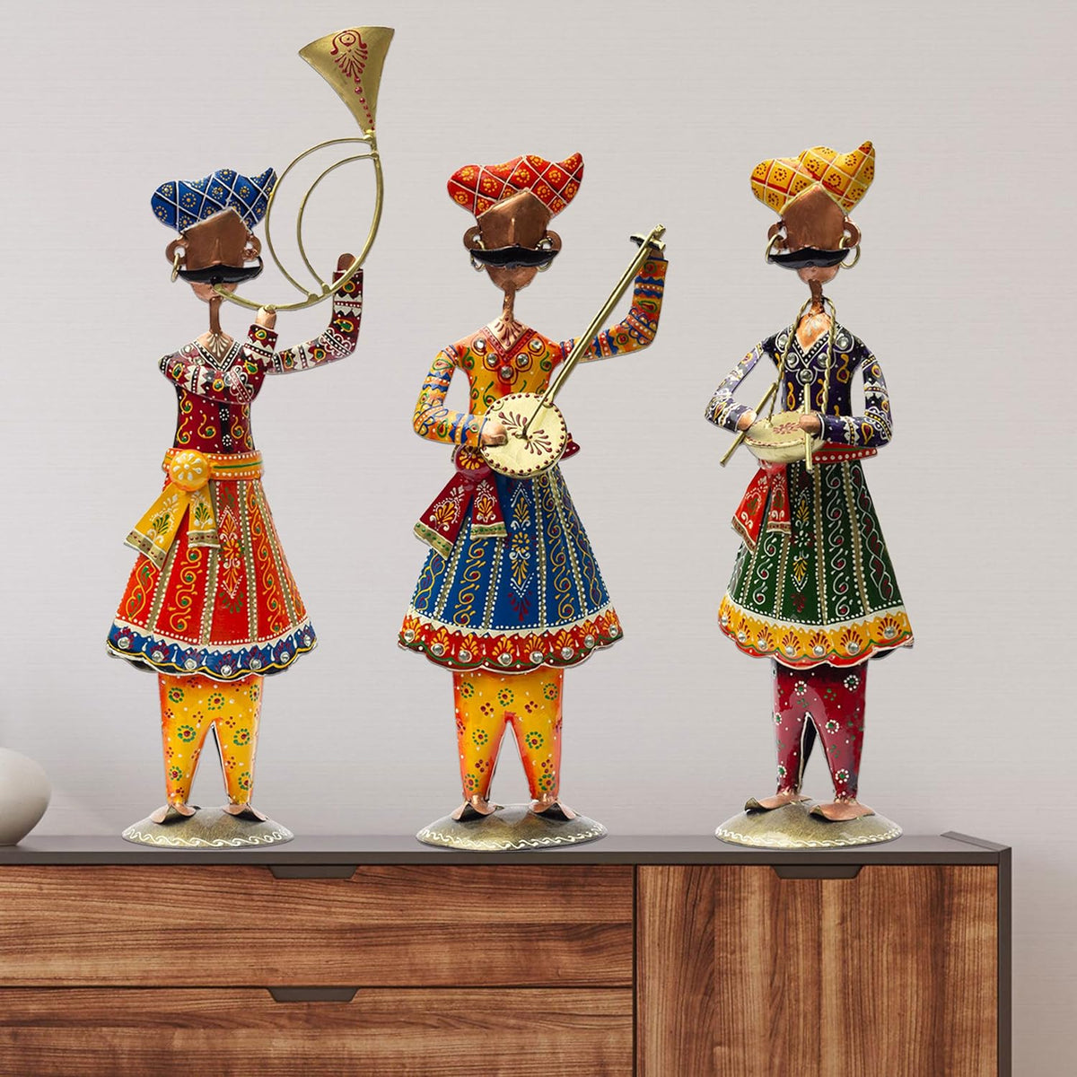 Exquisite Handcrafted Rajasthani Band Baja Baraat Metal Showpieces - Set of 3 Vibrant Indian Musician Figurines for Home Decor, Living Room, Tabletops, and Gifting (Band Party)