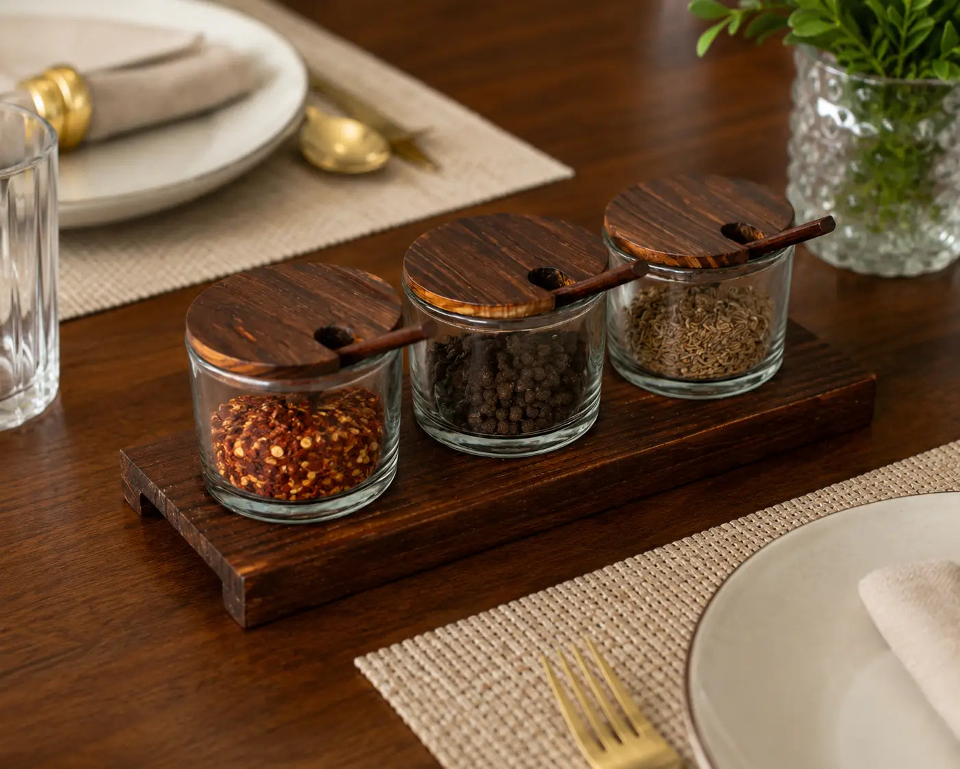 Wooden Spice Jar Set with Tray & Spoons – 3 Glass Spice Containers with Wooden Lids – Kitchen Counter & Dining Table Condiment Organizer – Pine Wood Storage Jar Set for Salt, Pepper, Herbs & Masala